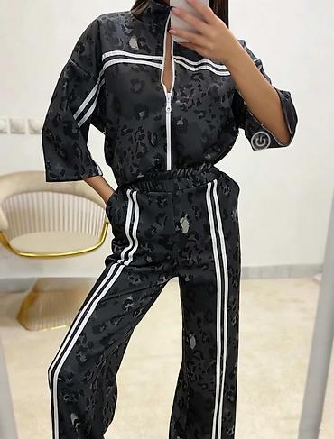 Kompleti: 💫New collection💫

⚜️Univerzalna velicina
⚜️Cena 3500 din — 16