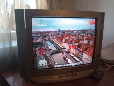пульт для телевизора elenberg: 1700 TV "Шарп". В отличном, рабочем сост. Есть пульт. Плоский экран