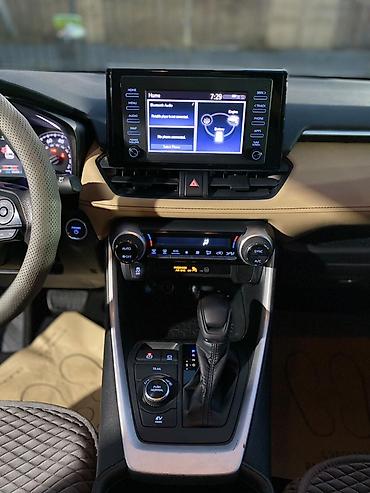 range rover evoque: Toyota RAV4: 2019 г., 2.5 л, Автомат, Гибрид, Кроссовер — 8