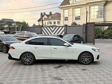 bmb e36: BMW 5 series: 2023 г., 2 л, Автомат, Бензин, Седан — 4