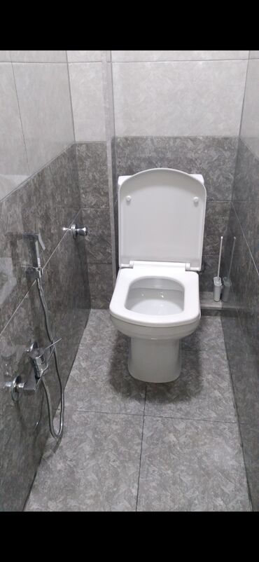 Günlük kirayə mənzillər: 3 otaqlı — 10