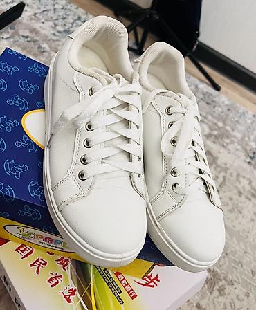 Детская обувь: Каждый по 400 с, все кожаные,состояние идеальное,размеры разные — 1