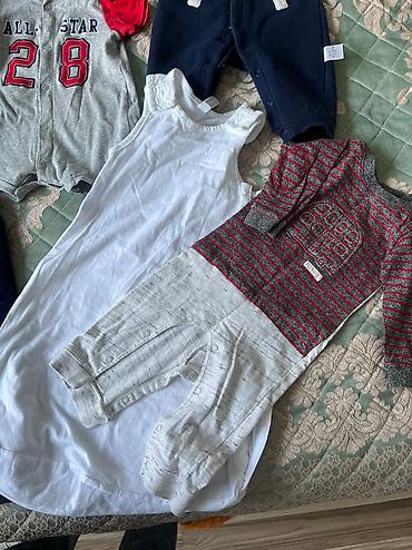 Другие товары для новорождённых: Все вещи для малыша в хорошем состоянии, чистые без пятен, размер — 15