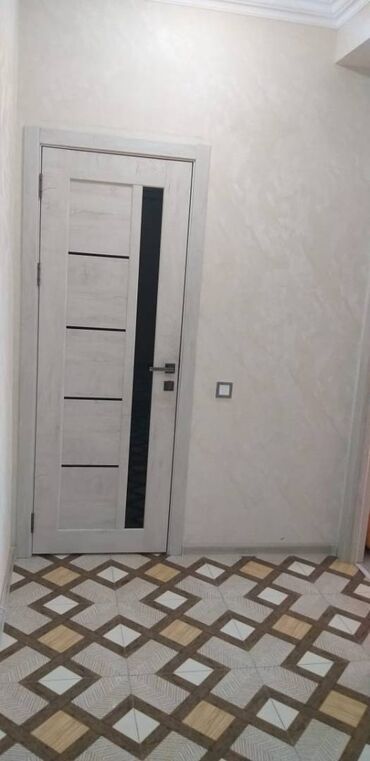 Uzunmüddətli kirayə mənzillər: Masasirda masazir yasayis kompleksində 12 mərtəbəli binanin 11-ci — 9