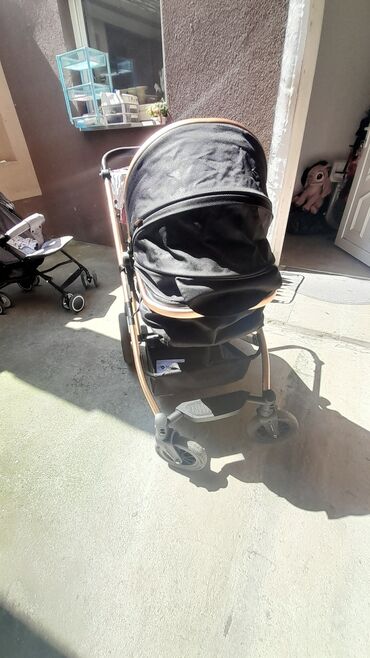 tech fleece cena za decu: Dečija kolica sa podesivim nagibom sedišta i tendom za zaštitu od
