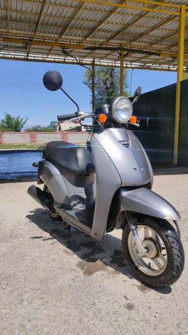 honda stepwgn армения: Скутер Honda, 50 куб. см, Бензин, Колдонулган