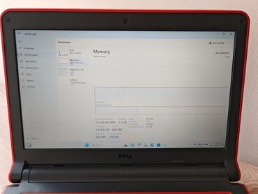 Dell: Intel Core i3, 8 GB OZU, 13.3 " — 8