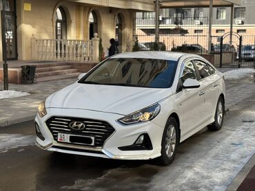 Hyundai: Hyundai Sonata: 2018 г., 2 л, Автомат, Газ, Седан