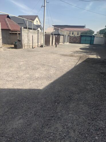 керек кж продажа домов г каракол: Времянка, 80 м², 2 комнаты, Собственник
