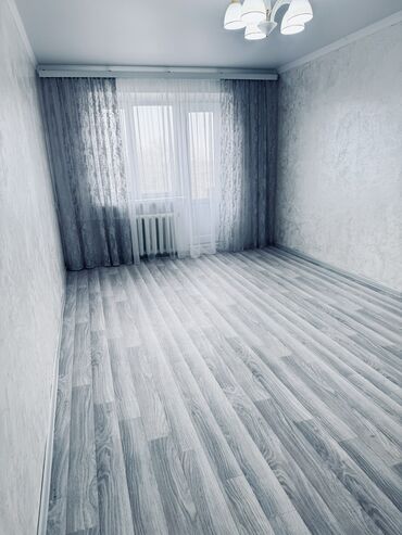 Продажа квартир: 2 комнаты, 43 м², 104 серия, 4 этаж, Евроремонт — 19