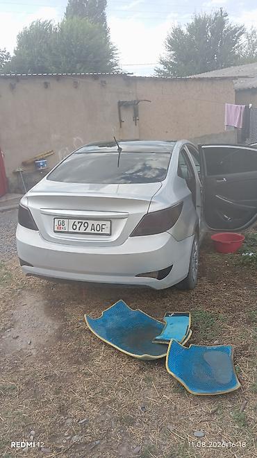 e klass: Hyundai Solaris: 2016 г., 1.6 л, Автомат, Бензин, Седан — 3