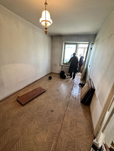 квартира джалал абад: 2 комнаты, 45 м², Индивидуалка, 4 этаж, Старый ремонт