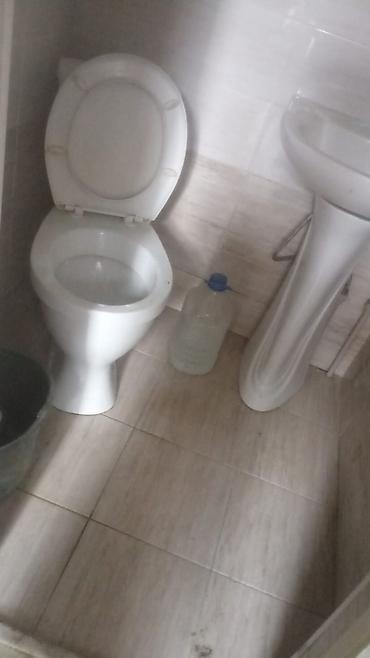 Комнаты: 30 м², С мебелью частично — 5