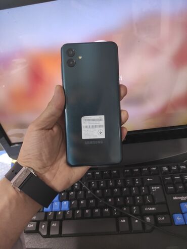 Samsung: Samsung Galaxy A04e, 64 GB, rəng - Qara