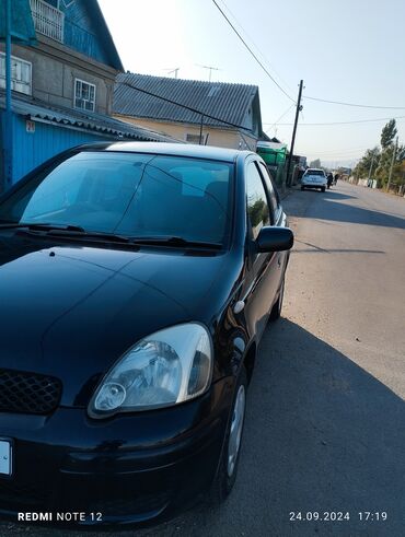 тойоту: Toyota Vitz: 2003 г., 1.3 л, Автомат, Бензин