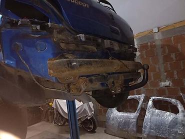 mk 2010: KUKA ZA PEUGEOT 307 | Originalni polovni delovi za Peugeot i Citroen — 2