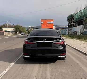 lexus cs: Lexus ES 300h, мы работаем 24/7 — забрать машину можно даже ночью. ✅ — 3