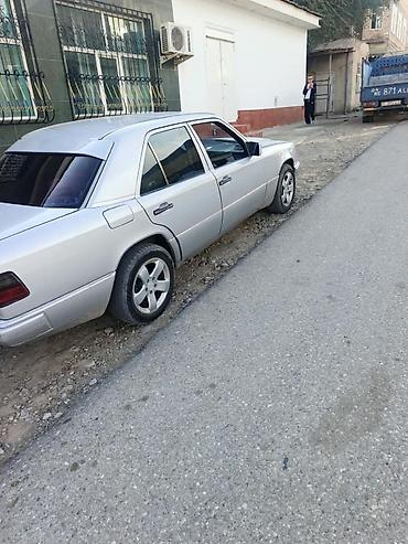 124 мер: Mercedes-Benz W124: 1992 г., 2.5 л, Механика, Дизель, Седан — 2