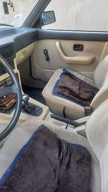 e klass: BMW 5 series: 1988 г., Механика, Седан — 3