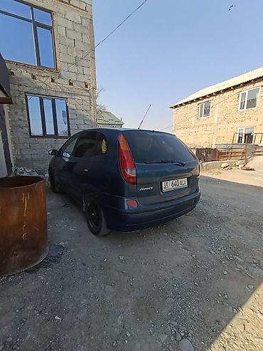 kamri 70: Nissan Almera Tino: 2001 г., 1.8 л, Механика, Бензин — 2