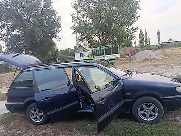 Продажа авто: Volkswagen Passat Variant: 1994 г., 1.8 л, Механика, Бензин, Универсал — 4