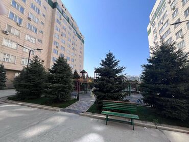 Долгосрочная аренда квартир: 2 комнаты, Риэлтор, Без подселения, С мебелью полностью