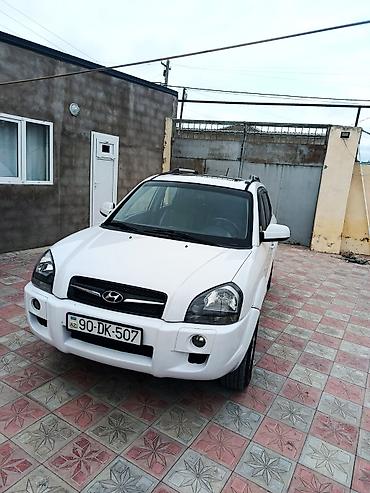 mazda cx 5: Hyundai Tucson: 2.7 l | 2008 il Ofrouder/SUV — 4
