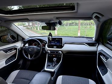Toyota: Toyota RAV4: 2020 г., 2.5 л, Автомат, Бензин, Кроссовер — 9