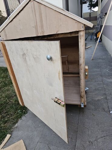 Yuvalar: Taxta toyuq daxması və açıq volyer - Material: möhkəm taxta karkas — 13