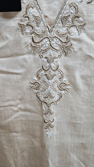 Другая женская обувь: Классные платья с вышивками, в наличии 2 штуки, привезли с Дубая — 6