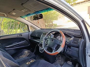 Продажа авто: Honda Stream: 2003 г., 2 л, Автомат, Бензин, Универсал — 4