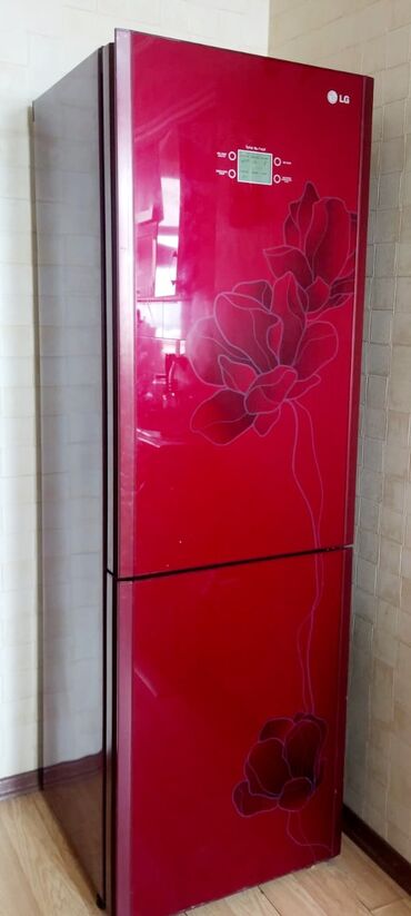 lg g6: Новый Двухкамерный цвет - Красный холодильник LG