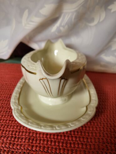 Stare vaze i dekor: Sosijera nova 1929 do 1972g. Edelstein Bavaria. Perfektan na lalafo.rs — 4 Stare vaze i dekor: Sosijera nova 1929 do 1972g. Edelstein Bavaria. Perfektan — 4