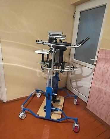 diz karseti: Uşaqlar üçün vertikalizator (stəkləndirici/ayağa qaldırma qurğusu) - — 2