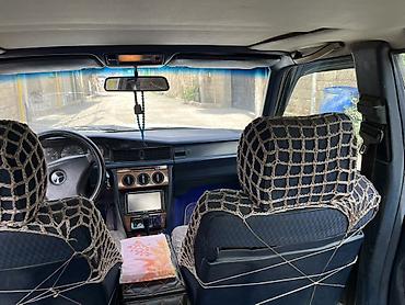 lexus ct 200: Mercedes-Benz 190 (W201): 2 l | 1992 il Sedan — 6