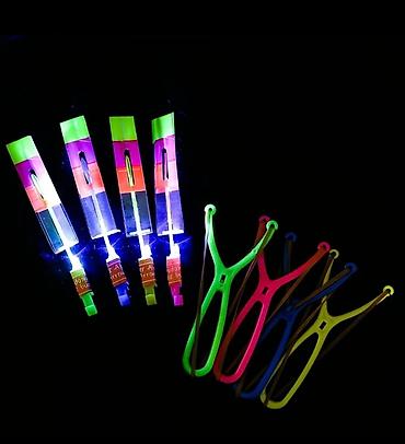 Спорт и хобби: Светящиеся летающие стрелы с рогаткой (LED) - Комплект: яркие — 2