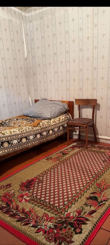 үлүш жерлер: 67 кв. м, 3 бөлмө, Унаа токтотуучу жай, Забор, тосулган
