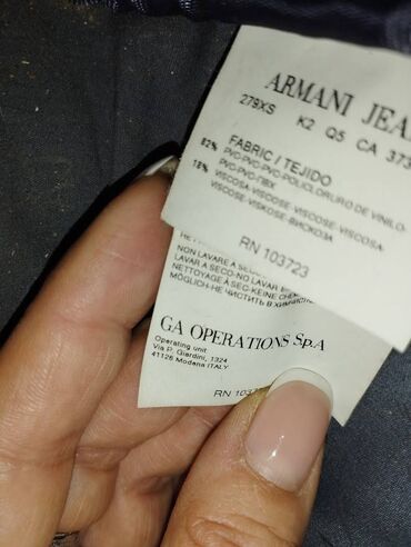 Torbe: Armani - original siva torba Original Armani torba u odličnom stanju — 8