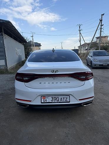 sonata nurais: Hyundai Grandeur: 2018 г., 3 л, Автомат, Газ, Седан — 6