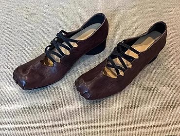 Туфли: Таби-тапочки (мюли) с раздельным большим пальцем - Формат: закрытые — 24