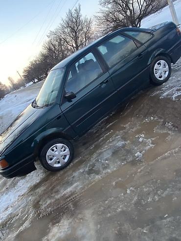 Volkswagen: Volkswagen Passat: 1991 г., 2 л, Механика, Седан — 7