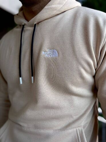 Duksevi: Muški duksevi M,L,XL,XXL veličine turski kvalitetni 1 kom. 3200 din — 5