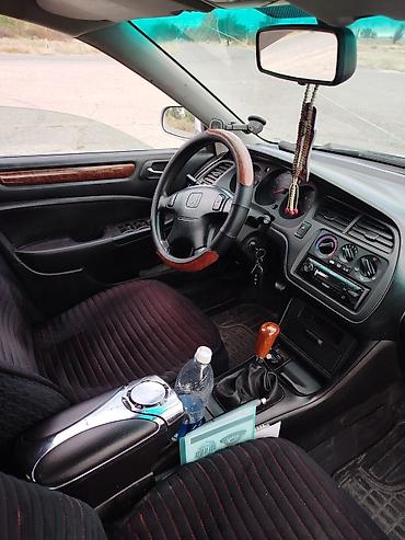 учёт не кыргызстан: Honda Accord: 2002 г., 1.8 л, Механика, Бензин, Седан — 10