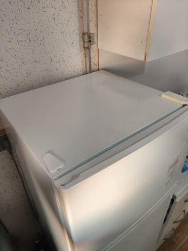 Soyuducular: 2 qapılı Midea Soyuducu Satılır, rəng - Ağ — 4