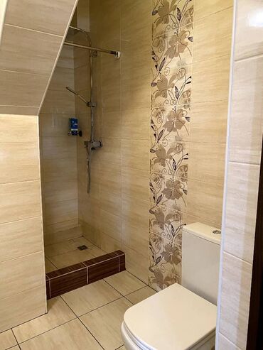 Продажа домов: Дом, 125 м², 4 комнаты, Риэлтор — 10