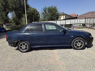 харизма: Mitsubishi Carisma: 2002 г., 1.6 л, Автомат, Бензин, Седан — 2