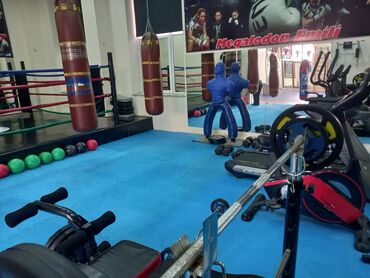 Kommersiya daşınmaz əmlakının satışı: Təcili satılır. Hal hazırda idman zalı kimi fəaliyyət göstərir, bir az -da lalafo.az — 23 Kommersiya daşınmaz əmlakının satışı: Təcili satılır. Hal hazırda idman zalı kimi fəaliyyət göstərir, bir az — 23