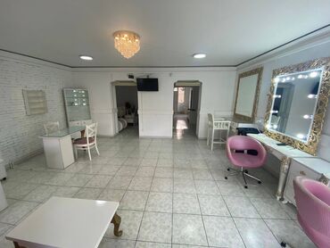 Digər kommersiya daşınmaz əmlakı: Hazır gözəllik salonu uzun müddətli icarəyə verilir 80kv sahəsi. 2 -da lalafo.az — 8 Digər kommersiya daşınmaz əmlakı: Hazır gözəllik salonu uzun müddətli icarəyə verilir 80kv sahəsi. 2 — 8
