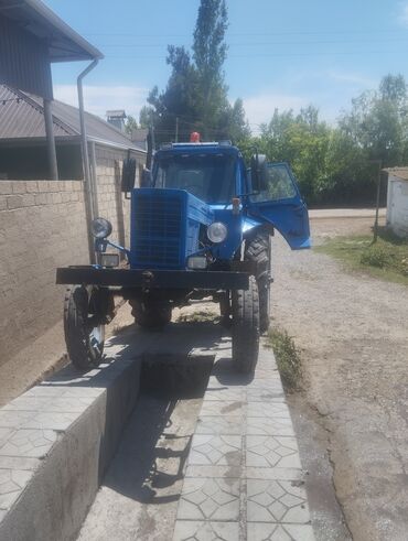 traktor təkəri: Traktor Belarus (MTZ) 1, 1991 il, 10000 at gücü, motor 2.7 l, İşlənmiş