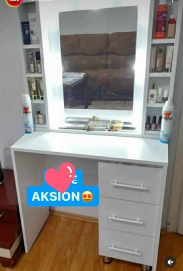 plastični stolovi akcija: 05. Sto za šminkanje 
155e
Uplata pa slanje